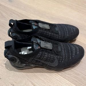 Men’s Nike Vapormax Moc